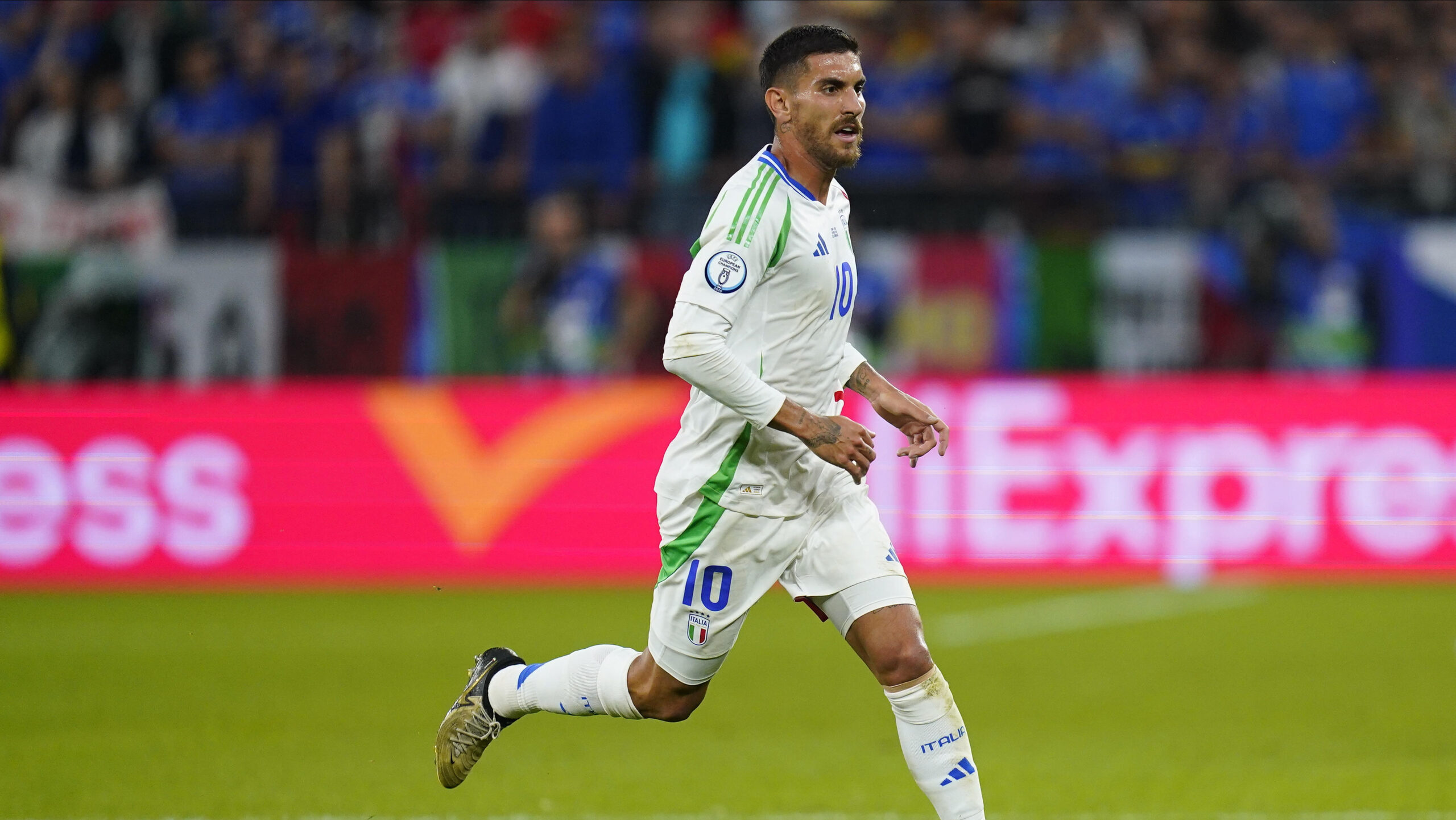 Lorenzo Pellegrini of Italy during the UEFA Euro 2024 match between Spain and Italy, Group B, date 2, played at Veltins-Arena stadium on June 20, 2024 in Gelsenkirchen, Germany. (Photo by Sergio Ruiz / PRESSINPHOTO) 
MISTRZOSTWA EUROPY W PILCE NOZNEJ EURO 2024 MECZ HISZPANIA VS WLOCHY
FOT.PRESSINPHOTO/newspix.pl / 400mm.pl
POLAND ONLY!
---
newspix.pl / 400mm.pl