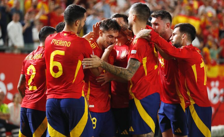 Martin Zubimendi (ESP), OCTOBER 12, 2024 - Football / Soccer : Zubimendi celebrate after his goal with team players during UEFA &quot;Nations League&quot; League phase Group A4 match between Spain 1-0 Denmark at the Estadio Enrique Roca de Murcia in Murcia, Spain. (Photo by Mutsu Kawamori/AFLO) 
LIGA NARODOW UEFA PILKA NOZNA SEZON 2024/2025
HISZPANIA v DANIA
FOT. AFLO/newspix.pl / 400mm.pl

POLAND ONLY !!!
---
newspix.pl / 400mm.pl