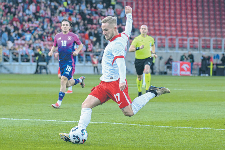 LODZ 15.10.2024
MECZ ELIMINACJE MISTRZOSTW EUROPY POLSKA - NIEMCY U21 --- UEFA EUROPEAN UNDER-21 MATCH: POLAND - GERMANY
N/Z MARIUSZ FORNALCZYK
FOT. PAWEL PIOTROWSKI/ 400MM.PL