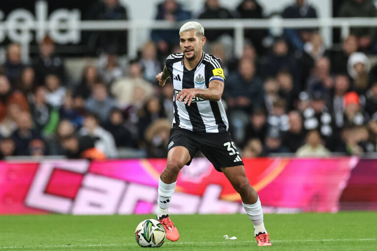 Carabao Cup 3rd Round Newcastle United v AFC Wimbledon Bruno Guimaraes of Newcastle United with the ball during the Carabao Cup 3rd Round Newcastle United vs AFC Wimbledon at St. James s Park, Newcastle, United Kingdom, 1st October 2024 Photo by Newcastle St. James s Park Tyne and Wear United Kingdom Copyright: xMarkxCosgrove/NewsxImagesx,Image: 915010086, License: Rights-managed, Restrictions: , Model Release: no, Credit line: Mark Cosgrove/News Images / imago sport / Forum