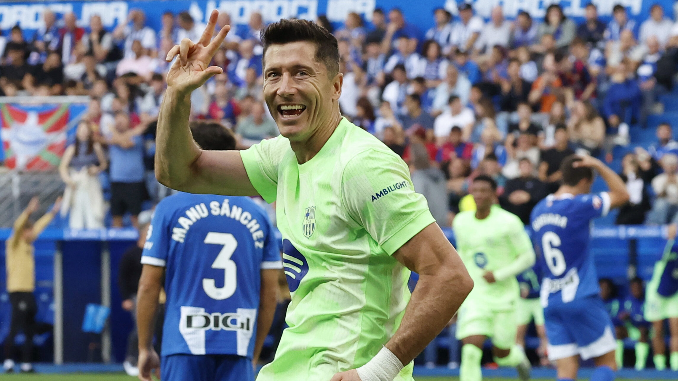 Soccer Football - LaLiga - Deportivo Alaves v FC Barcelona - Estadio Mendizorroza, Vitoria-Gasteiz, Spain - October 6, 2024 FC Barcelona&#039;s Robert Lewandowski celebrates scoring their second goal,Image: 917240613, License: Rights-managed, Restrictions: , Model Release: no, Credit line: Vincent West / Reuters / Forum