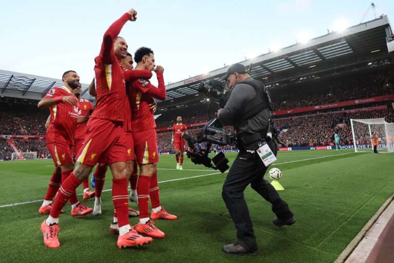 Football - 2024 / 2025 Premier League - Liverpool v Chelsea - Anfield - Sunday 20th October 2024 Curtis Jones of Liverpool celebrates scoring to make it 2-1,Image: 924243415, License: Rights-managed, Restrictions: PUBLICATIONxNOTxINxUK, Model Release: no, Credit line: Paul Currie / imago sport / Forum