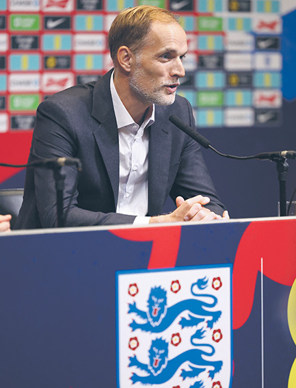 Caoimh√≠n Kelleher (Liverpool)  waehrend des Viertelfinale Hinspiels der UEFA Europa League 2023/2024 zwischen Liverpool FC und Atalanta, Anfield am 11. April 2024 in Liverpool, Grossbritannien. (Foto von Ryan Crockett/DeFodi Images)

Caoimh√≠n Kelleher (Liverpool)  during the UEFA Europa League 2023/2024 - Quarter-finals First Leg match between Liverpool FC vs Atalanta at Anfield on April 11, 2024 in Liverpool, United Kingdom. (Photo by Ryan Crockett/DeFodi Images)  
LIGA EUROPY UEFA PILKA NOZNA SEZON 2023/2024
FOT. DEFODI IMAGES/newspix.pl / 400mm.pl

POLAND ONLY !!!
---
newspix.pl / 400mm.pl