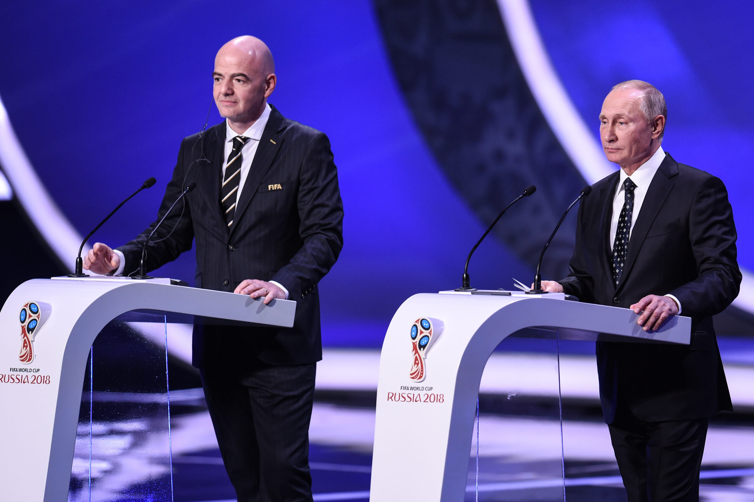 (171202) -- MOSCOW, Dec. 2, 2017 (Xinhua) -- FIFA President Gianni Infantino (L) and Russian President Vladimir Putin attend the Final Draw of the FIFA World Cup 2018 at the State Kremlin Palace in Moscow, capital of Russia, Dec. 1, 2017. (Xinhua/Evgeny Sinitsn)  - Evgeny Sinitsn -
01.12.2017 Moskwa Rosja
Pilka nozna 
Losowanie grup Mistrzostw Swiata 2018 w Rosji 
FOTO Xinhua / SIPA / PressFocus

POLAND ONLY!!