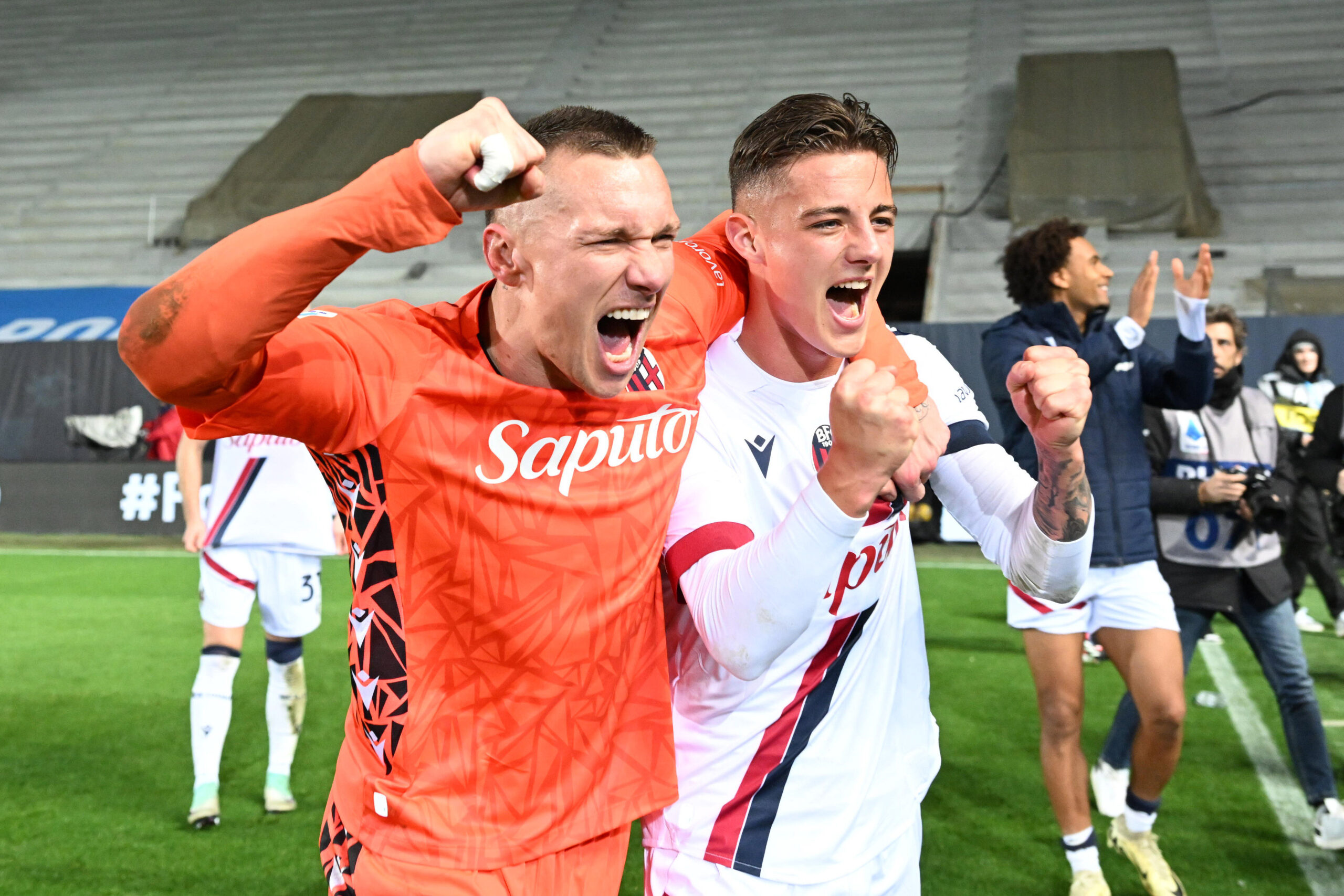 Lukasz Skorupski (Bologna Fc) and Kapcer Urbanski (Bologna Fc) celebratign the victory  during  Atalanta BC vs Bologna FC, Italian soccer Serie A match in Bergamo, Italy, March 03 2024 (Photo by Gianluca Ricci/IPA Sport / ipa-a/IPA/Sipa USA)
2024.03.03 Bergamo
pilka nozna , liga wloska 
Atalanta Bergamo - Bologna FC
Foto Gianluca Ricci/IPA Sport/ipa-agency.net/SIPA USA/PressFocus

!!! POLAND ONLY !!!