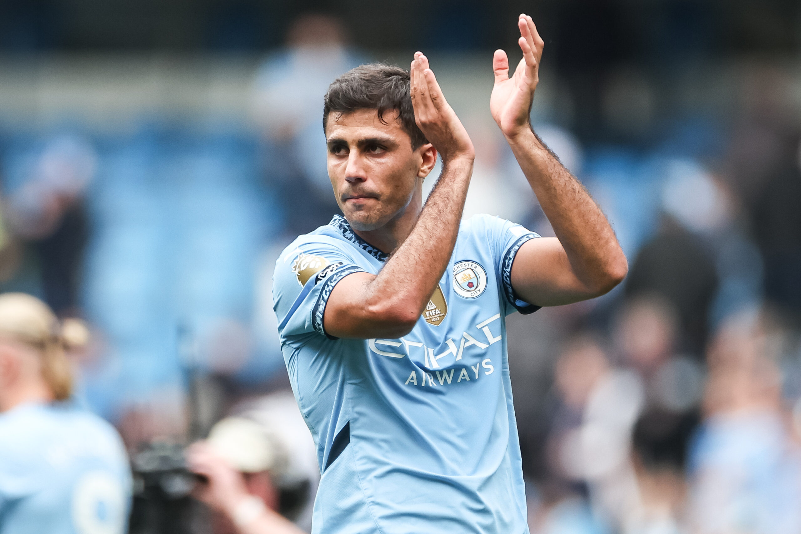 Rodri of Manchester City applauds the home fans during the Premier League match Manchester City vs Brentford at Etihad Stadium, Manchester, United Kingdom, 14th September 2024

(Photo by Mark Cosgrove/News Images) in Manchester, United Kingdom on 9/14/2024. (Photo by Mark Cosgrove/News Images/Sipa USA)
2024.09.14 Manchester
pilka nozna liga angielska
Premier League Manchester City - Brentford
Foto News Images/SIPA USA/PressFocus

!!! POLAND ONLY !!!