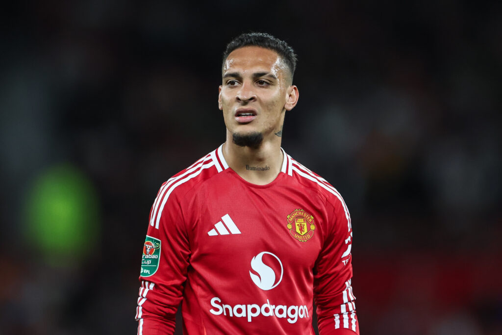 Antony of Manchester United during the Carabao Cup 3rd Round match Manchester United vs Barnsley at Old Trafford, Manchester, United Kingdom, 17th September 2024

(Photo by Mark Cosgrove/News Images) in ,  on 9/17/2024. (Photo by Mark Cosgrove/News Images/Sipa USA)
2024.09.17 Manchester
Pilka nozna , Puchar Ligi Angielskiej
Manchester United - Barnsley
Foto Mark Cosgrove/News Images/SIPA USA/PressFocus

!!! POLAND ONLY !!!