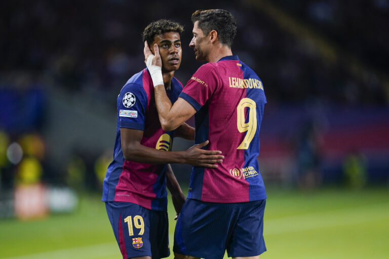 Lamine Yamal and Robert Lewandowski of FC Barcelonaduring the UEFA Champions League match, date 2, second leg, between FC Barcelona and BSC Young Boys played at Camp Nou Stadium on October 1, 2024 in Barcelona Spain. (Photo by Sergio Ruiz / Imago)  (Photo by pressinphoto/Sipa USA)
2024.10.01 Barcelona
pilka nozna Liga Mistrzow
FC Barcelona - BSC Young Boys Berno
Foto Sergio Ruiz/Imago/pressinphoto/SIPA USA/PressFocus

!!! POLAND ONLY !!!