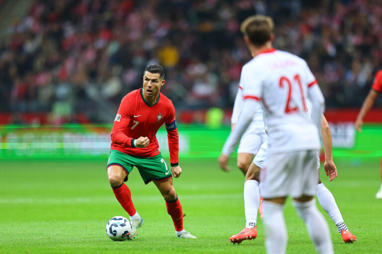 2024.10.12 Warszawa
pilka nozna UEFA Liga Narodow
Polska - Portugalia
N/z Cristiano Ronaldo
Foto Pawel Andrachiewicz / PressFocus

2024.10.12 Warsaw
Football - UEFA Nations League
Poland - Portugal
Cristiano Ronaldo
Credit: Pawel Andrachiewicz / PressFocus