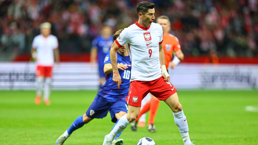 2024.10.15 Warszawa
pilka nozna UEFA Liga Narodow
Polska - Chorwacja
N/z Robert Lewandowski
Foto Pawel Andrachiewicz / PressFocus

2024.10.15 Warsaw
Football - UEFA Nations League
Poland - Croatia
Robert Lewandowski
Credit: Pawel Andrachiewicz / PressFocus