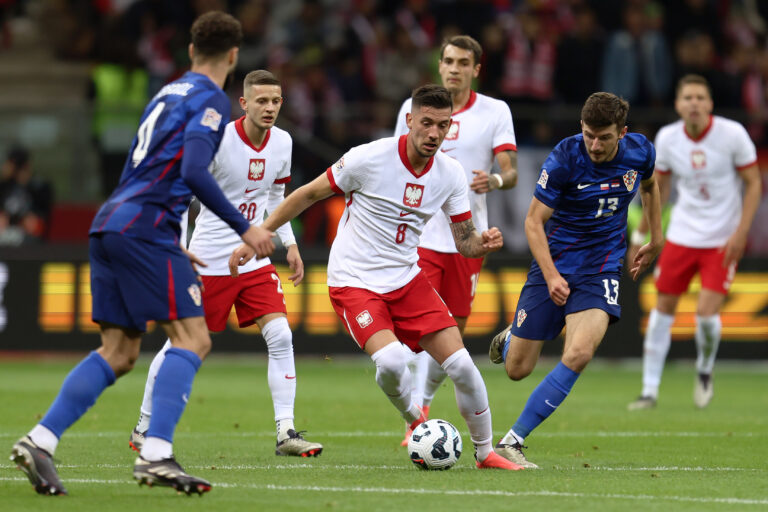 2024.10.15 Warszawa Pilka nozna Liga Narodow UEFA Polska - Chorwacja N/z Jakub Moder Petar Sucic Foto Piotr Matusewicz / PressFocus

2024.10.15 Warszawa
Football UEFA Nations League
Poland - Croatia
Jakub Moder Petar Sucic 
Credit: Piotr Matusewicz / PressFocus