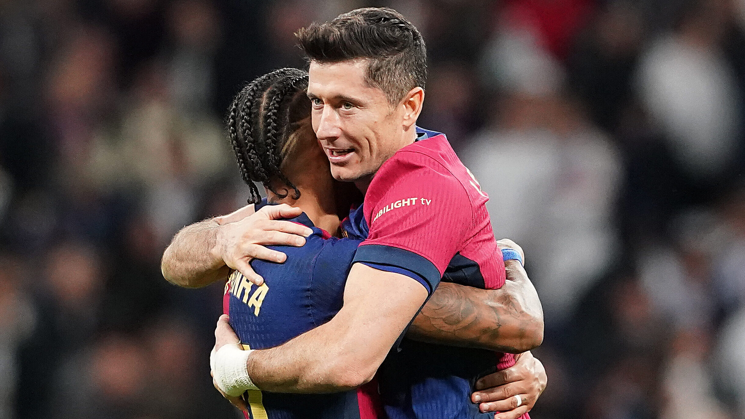 FC Barcelona&#039;s Raphinha Dias (l) and Robert Lewandowski celebrate goal during La Liga match. October 26, 2024. (Photo by Acero/Alter Photos/Sipa USA)
2024.10.26 Madryt
pilka nozna liga hiszpanska
Real Madryt - FC Barcelona
Foto Acero/Alter Photos/SIPA USA/PressFocus

!!! POLAND ONLY !!!