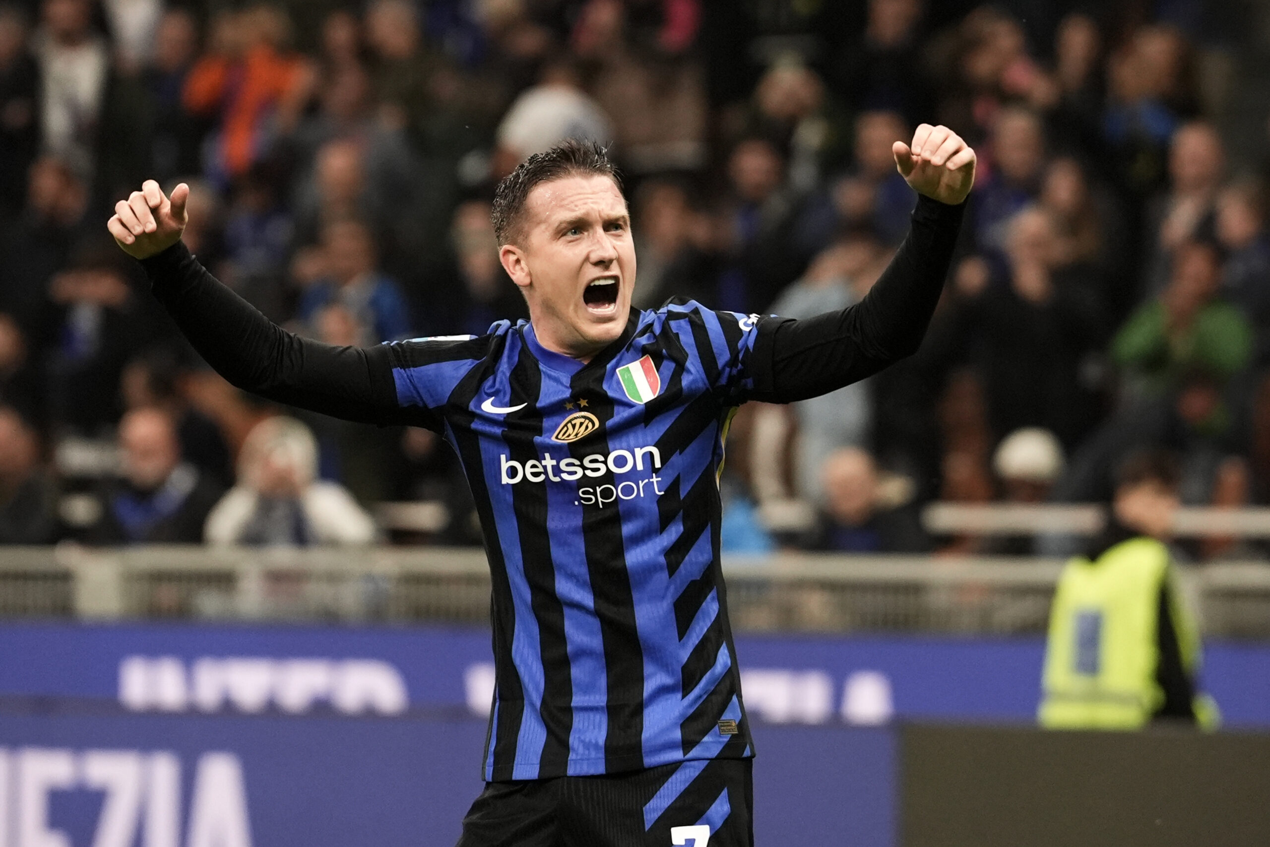 Inter Milan&#039;s Piotr Zielinski celebrates after scoring the 1-0 goal for his team during the Serie A Enilive 2024/2025 match between Inter and Juventus at the San Siro Stadium in Milan, North Italy - Sport, Soccer Sunday October 27, 2024 (Photo by Massimo Paolone/LaPresse) (Photo by Massimo Paolone/LaPresse/Sipa USA)
2024.10.27 Mediolan
pilka nozna liga wloska
Inter Mediolan - Juventus Turyn
Foto Massimo Paolone/LaPresse/SIPA USA/PressFocus

!!! POLAND ONLY !!!