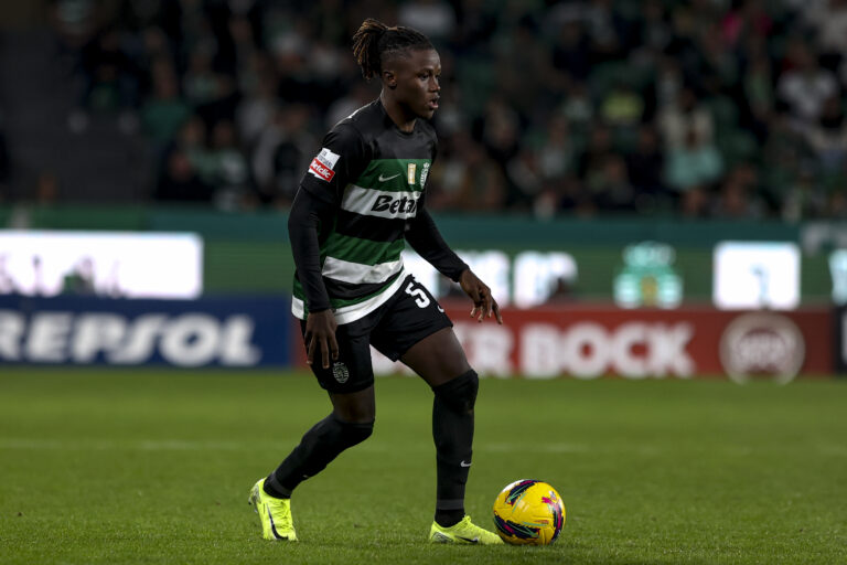 Geovany Quenda forward of Sporting CP  during the Liga Portugal Betclic match between Sporting CP and CF Estrela Amadora at Estadio Jose de Alvalade on November 01th, 2024 in Lisbon, Portugal. Liga Portugal Betclic - Sporting CP vs CF Estrela Amadora (Valter Gouveia/SPP) (Photo by Valter Gouveia/SPP/Sipa USA)
2024.11.01 
pilka nozna liga portugalska
Sporting CP - CF Estrela Amadora
Foto Valter Gouveia/SPP/SIPA USA/PressFocus

!!! POLAND ONLY !!!