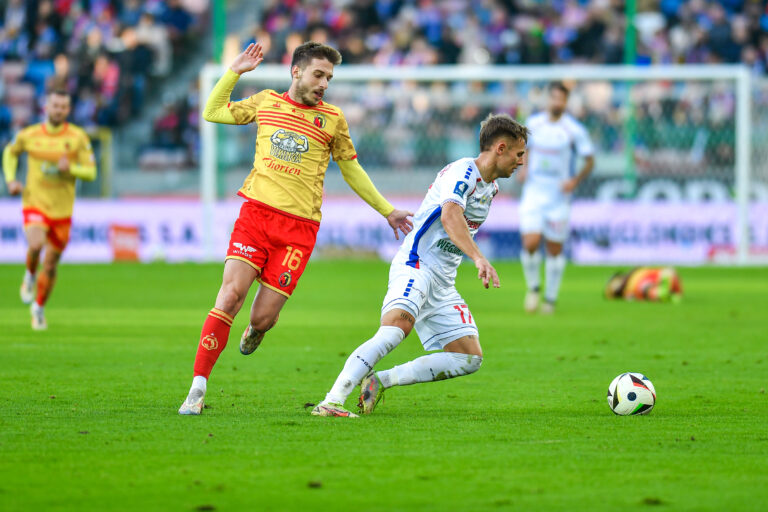 2024.11.03 Zabrze
Pilka nozna PKO BP Ekstraklasa Sezon 2024/2025
Gornik Zabrze - Jagiellonia Bialystok
N/z Michal Sacek, Kamil Lukoszek
Foto Marcin Bulanda / PressFocus

2024.11.03 Zabrze
Football Polish PKO BP Ekstraklasa League Season 2024/2025
Gornik Zabrze - Jagiellonia Bialystok
Michal Sacek, Kamil Lukoszek
Credit: Marcin Bulanda / PressFocus