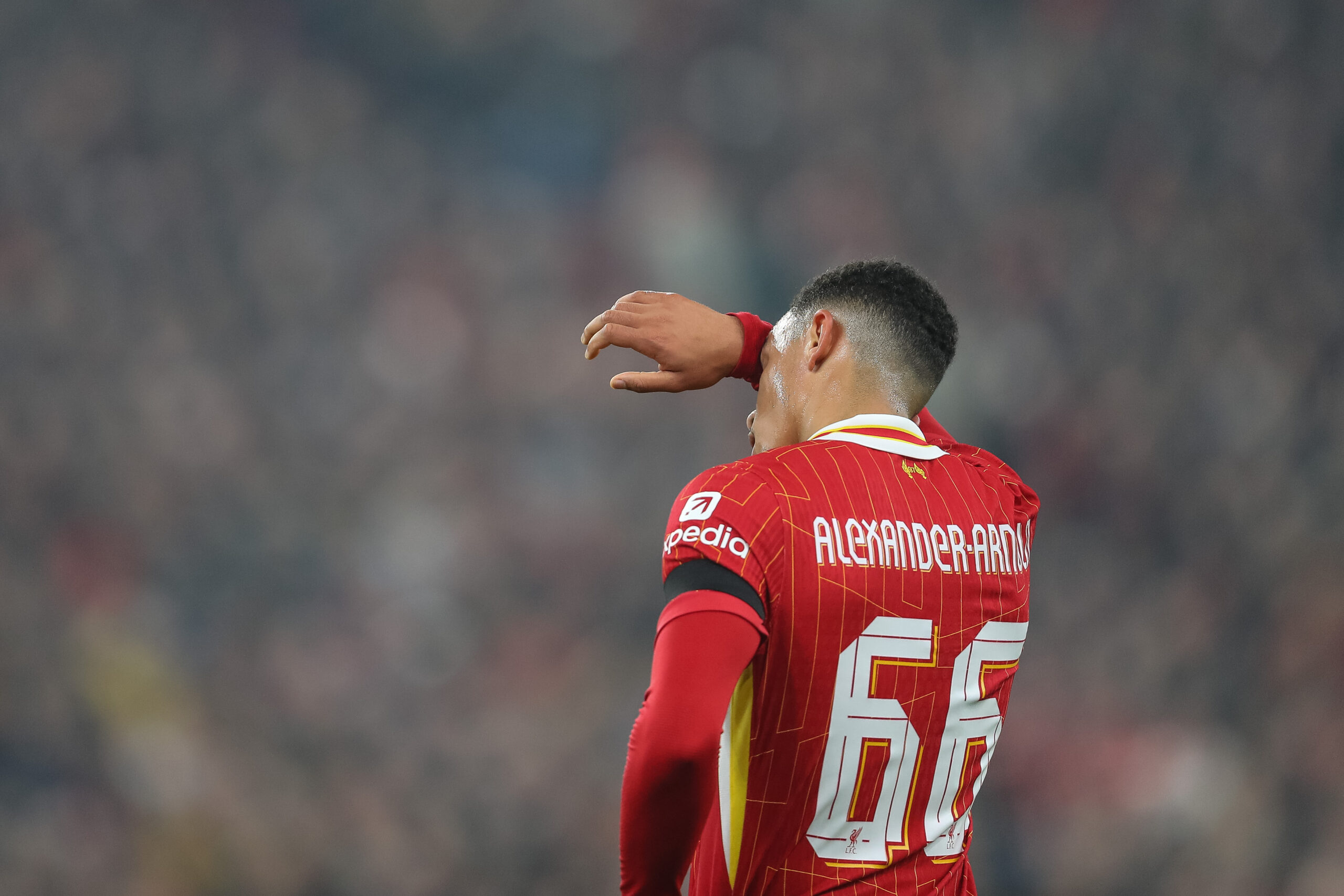 Trent Alexander-Arnold of Liverpool wipes his forehead during the UEFA Champions League, League Stage match Liverpool vs Bayer 04 Leverkusen at Anfield, Liverpool, United Kingdom, 5th November 2024

(Photo by Gareth Evans/News Images) in Liverpool, United Kingdom on 11/5/2024. (Photo by Gareth Evans/News Images/Sipa USA)
2024.11.05 Liverpool
pilka nozna liga mistrzow
FC Liverpool - Bayer 04 Leverkusen
Foto Gareth Evans/News Images/SIPA USA/PressFocus

!!! POLAND ONLY !!!