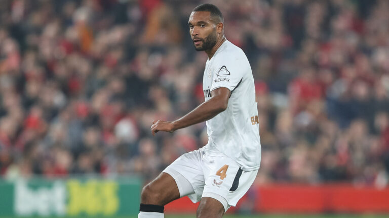 Jonathan Tah of Bayer Leverkusen passes the ball during the UEFA Champions League, League Stage match Liverpool vs Bayer 04 Leverkusen at Anfield, Liverpool, United Kingdom, 5th November 2024

(Photo by Gareth Evans/News Images) in Liverpool, United Kingdom on 11/5/2024. (Photo by Gareth Evans/News Images/Sipa USA)
2024.11.05 Liverpool
pilka nozna liga mistrzow
FC Liverpool - Bayer 04 Leverkusen
Foto Gareth Evans/News Images/SIPA USA/PressFocus

!!! POLAND ONLY !!!