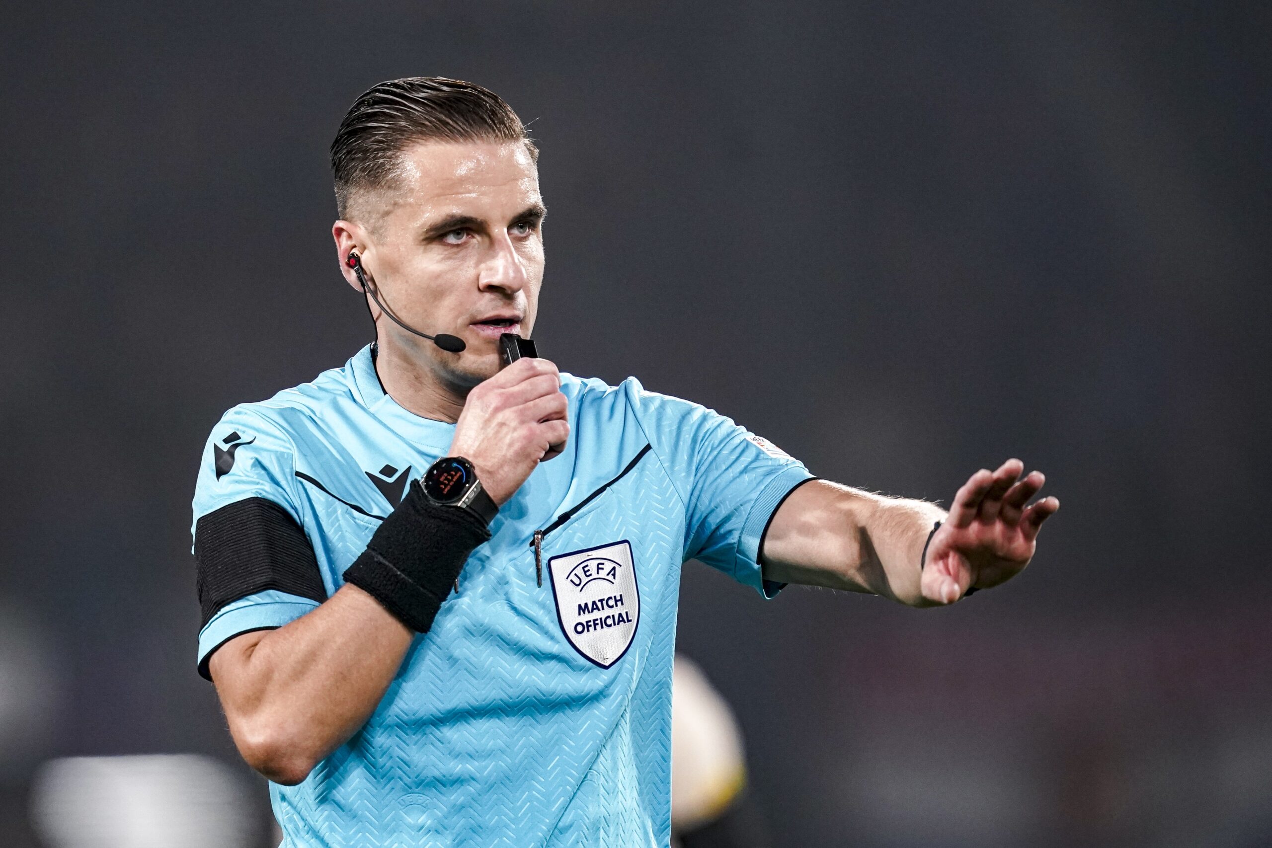 ROTTERDAM, 6-11-2024, Stadium Feijenoord / de Kuip, Champions League, 2024 / 2025, Feyenoord - Red Bull Salzburg, Referee Donatas Rumsas (Photo by Pro Shots/Sipa USA)
2024.11.06 Rotterdam
pilka nozna liga mistrzow
Feyenoord Rotterdam - FC Salzburg
Foto Pro Shots Photo Agency/SIPA USA/PressFocus

!!! POLAND ONLY !!!