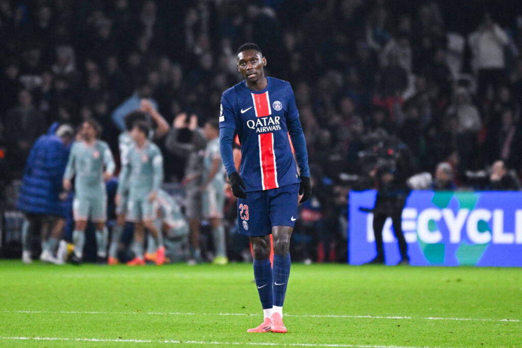 Randal Kolo Muani ( 23 - PSG ) looks dejected during the UEFA Champions League match between Paris Saint Germain and Atletico de Madrid at Parc Des Princes on November 06, 2024 in Paris, France. ( Photo by federico pestellini / panoramic ) - - photo :  Federico Pestellini / Federico Pestellini / Panoramic / SIPA /300024_0162//Credit:Panoramic/SIPA/2411070103

06.11.2024 
pilka nozna liga mistrzow
PSG - Atletico Madryt
Foto Panoramic/SIPA/SIPA / Sipa / PressFocus 
POLAND ONLY!!