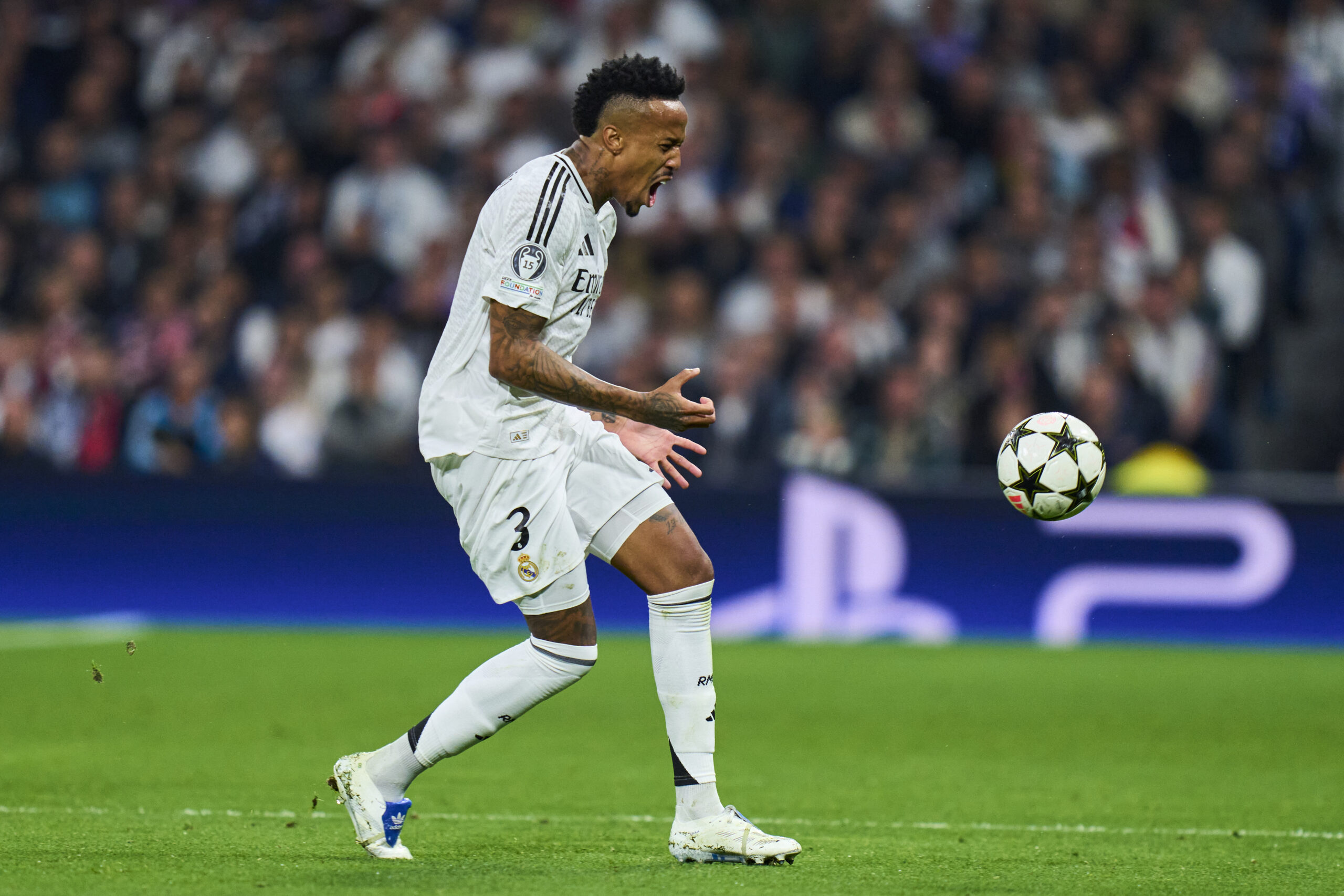 Eder Militao of Real Madrid CF during the UEFA Champions League match between Real Madrid and AC Milan played at Santiago Bernabeu Stadium on November 5, 2024 in Madrid, Spain. (Photo by Cesar Cebolla / PRESSINPHOTO)
2024.11.06 Madrid
pilka nozna liga mistrzow
Real Madryt -  AC Milan
Foto pressinphoto/SIPA USA/PressFocus

!!! POLAND ONLY !!!