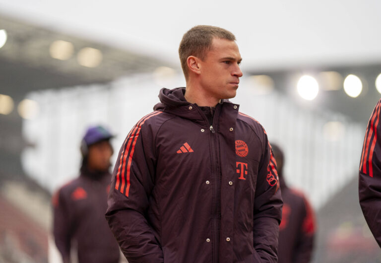 Joshua Kimmich FC Bayern Muenchen, 6 09.11.2024, Fussball, 1. Bundesliga: FC St. Pauli - FC Bayern Munchen in Hamburg, Millerntor-Stadion St. Pauli, Saison 2024 2025 DFL regulations prohibit any use of photographs as image sequences and or quasi-video. *** Joshua Kimmich FC Bayern Muenchen, 6 09 11 2024, Football, 1 Bundesliga FC St Pauli FC Bayern Munchen in Hamburg, Millerntor Stadion St Pauli, Saison 2024 2025 DFL regulations prohibit any use of photographs as image sequences and or quasi video Copyright: HMBxMedia/xMarcoxBader
2024.11.09 
pilka nozna liga niemiecka
FC St. Pauli - FC Bayern Monachium
Foto IMAGO/PressFocus

!!! POLAND ONLY !!!