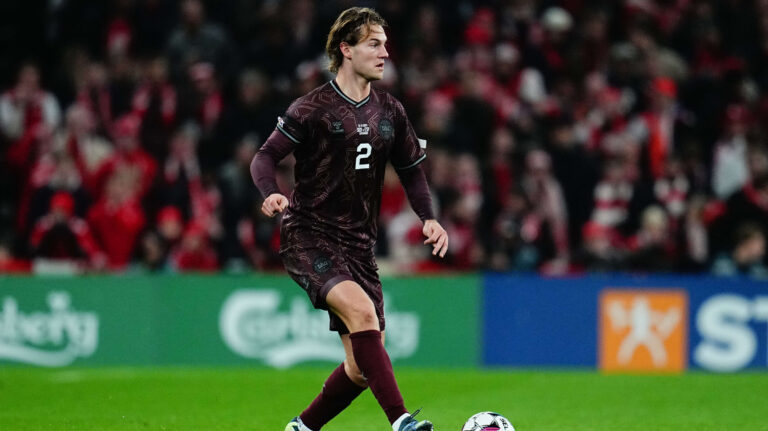 November 15 2024: Joachim Andersen of Denmark  controls the ball during a UEFA Nations League game, Denmark vs Spain, at Parken, Copenhagen, Denmark. Ulrik Pedersen/CSM/Sipa USA (Credit Image: © Ulrik Pedersen/Cal Sport Media/Sipa USA)
2024.11.15 Kopenhaga
pilka nozna liga narodow
Dania - Hiszpania
Foto Ulrik Pedersen/Cal Sport Media/SIPA USA/PressFocus

!!! POLAND ONLY !!!