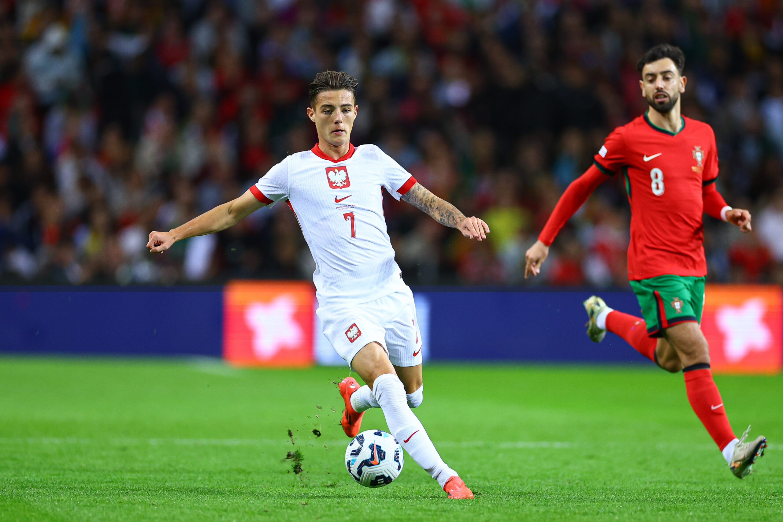 2024.11.15 Porto
pilka nozna UEFA Liga Narodow
Portugalia - Polska
N/z Kacper Urbanski
Foto Pawel Andrachiewicz / PressFocus

2024.11.15 Warsaw
Football - UEFA Nations League
Portugal - Poland
Kacper Urbanski
Credit: Pawel Andrachiewicz / PressFocus