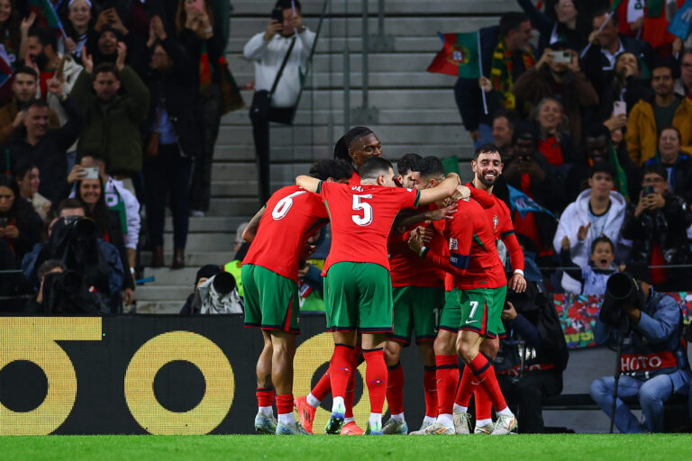 2024.11.15 Porto
pilka nozna UEFA Liga Narodow
Portugalia - Polska
N/z bramka gol radosc na
Foto Pawel Andrachiewicz / PressFocus

2024.11.15 Warsaw
Football - UEFA Nations League
Portugal - Poland
bramka gol radosc na
Credit: Pawel Andrachiewicz / PressFocus