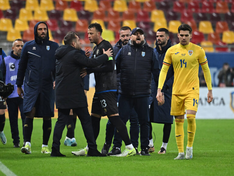 Amir Rrahmani si Ianis Hagi reactioneaza in meciul de fotbal dintre Romania si Kosovo, contand pentru Liga Natiunilor, desfasurat pe Arena Nationala din Bucuresti, vineri 15 noiembrie 2024. Bucuresti *** Amir Rrahmani and Ianis Hagi react during the football match between Romania and Kosovo, in the Nations League, at the National Arena in Bucharest, Friday, November 15, 2024 Bucharest Copyright: xRazvanxPasarica/SPORTxPICTURESx
2024.11.15 Bukareszt
pilka nozna liga narodow
Rumunia - Kosowo
Foto IMAGO/PressFocus

!!! POLAND ONLY !!!