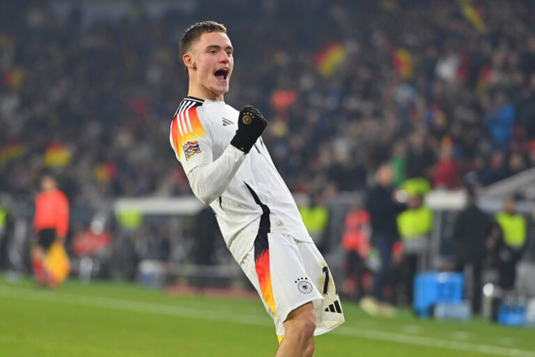 Torjubel Florian Wirtz GER nach Tor zum 4-0,Jubel,Freude,Begeisterung, Aktion,Einzelbild,angeschnittenes Einzelmotiv,Halbfigur,halbe Figur. Fussball UEFA Nations League Deutschland GER - Bosnien - Herzegowina BIH 7-0 am 16.10.2024 im Europa Parks Stadion Freiburg, *** Goal celebration Florian Wirtz GER after scoring 4 0,jubilation,joy,enthusiasm,action,single image,cropped single motif,half figure,half figure Football UEFA Nations League Germany GER Bosnia Herzegovina BIH 7 0 on 16 10 2024 at Europa Parks Stadium Freiburg,
2024.11.16 Fryburg
pilka nozna liga narodow
Niemcy - Bosnia i Herzegowina
Foto IMAGO/PressFocus

!!! POLAND ONLY !!!