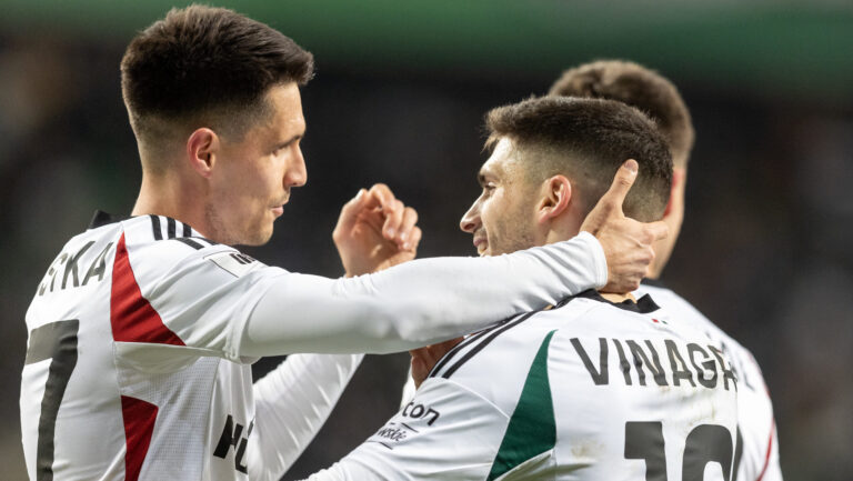 2024.11.23 Warszawa
pilka nozna PKO Ekstraklasa sezon 2024/2025
Legia Warszawa - Cracovia
N/z Bartosz Kapustka (Legia), Ruben Vinagre (Legia), radosc
Foto Tomasz Jastrzebowski / Foto Olimpik / PressFocus

2024.11.23 Warszawa
Football - Polish PKO Ekstraklasa season 2024/2025
Legia Warszawa - Cracovia
Bartosz Kapustka (Legia), Ruben Vinagre (Legia), radosc
Credit: Tomasz Jastrzebowski / Foto Olimpik / PressFocus