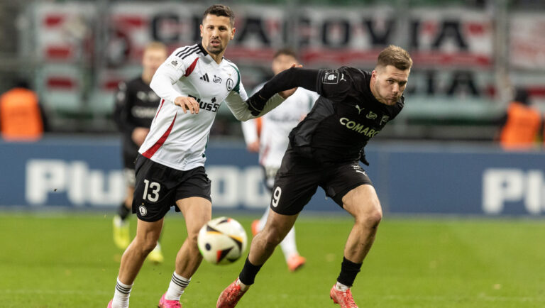 2024.11.23 Warszawa
pilka nozna PKO Ekstraklasa sezon 2024/2025
Legia Warszawa - Cracovia
N/z Pawe? Wszolek (Legia), Benjamin Kallman (Cracovia)
Foto Tomasz Jastrzebowski / Foto Olimpik / PressFocus

2024.11.23 Warszawa
Football - Polish PKO Ekstraklasa season 2024/2025
Legia Warszawa - Cracovia
Pawe? Wszolek (Legia), Benjamin Kallman (Cracovia)
Credit: Tomasz Jastrzebowski / Foto Olimpik / PressFocus