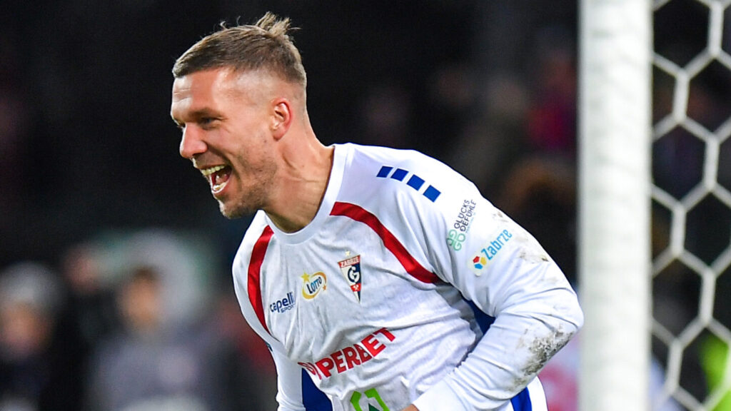 2024.11.24 Zabrze
Pilka nozna PKO BP Ekstraklasa Sezon 2024/2025
Gornik Zabrze - Piast Gliwice
N/z Lukas Podolski, radosc, radosc po golu, radosc po bramce
Foto Marcin Bulanda / PressFocus

2024.11.24 Zabrze
Football Polish PKO BP Ekstraklasa League Season 2024/2025
Gornik Zabrze - Piast Gliwice
Lukas Podolski, radosc, radosc po golu, radosc po bramce
Credit: Marcin Bulanda / PressFocus