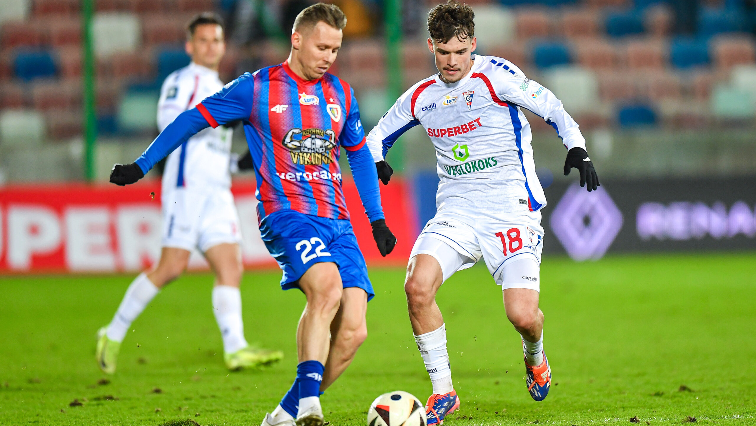 2024.11.24 Zabrze
Pilka nozna PKO BP Ekstraklasa Sezon 2024/2025
Gornik Zabrze - Piast Gliwice
N/z Tomasz Mokwa, Lukas Ambros
Foto Marcin Bulanda / PressFocus

2024.11.24 Zabrze
Football Polish PKO BP Ekstraklasa League Season 2024/2025
Gornik Zabrze - Piast Gliwice
Tomasz Mokwa, Lukas Ambros
Credit: Marcin Bulanda / PressFocus