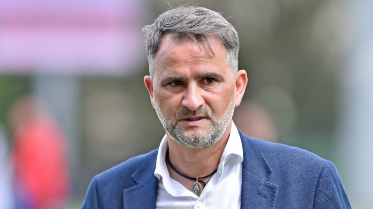 2023.05.14 Niepolomice
Pilka nozna, Fortuna I liga, sezon 2022/2023
Sandecja Nowy Sacz - LKS Lodz
N/z Tomasz Kafarski
Foto Krzysztof Porebski / PressFocus

2023.05.14 Niepolomice
Football, Polish first league - second level, 2022/23 season
Sandecja Nowy Sacz - LKS Lodz
Tomasz Kafarski
Credit: Krzysztof Porebski / PressFocus