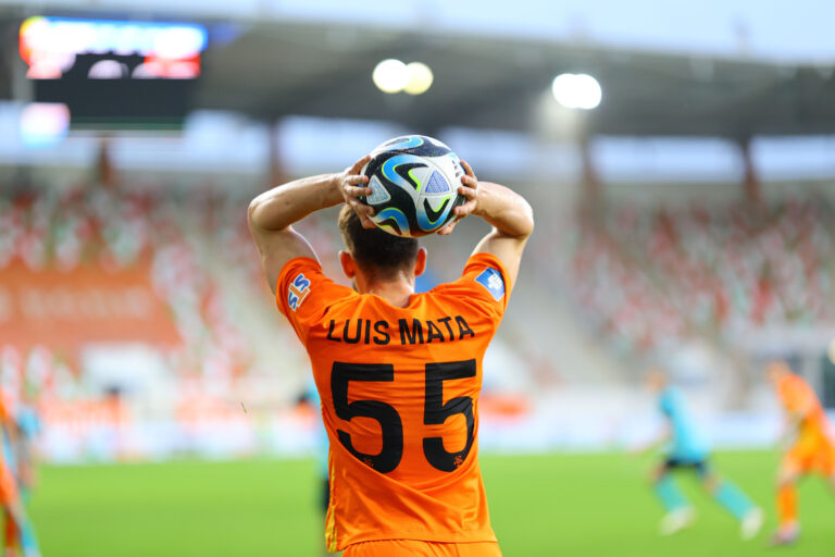 2024.04.08 Lubin
Pilka nozna 
PKO Ekstraklasa 
KGHM Zaglebie Lubin - Gornik Zabrze
N/z Luis Mata
Foto Pawel Andrachiewicz / PressFocus

2024.04.08 Lubin
Football 
Polish PKO Ekstraklasa
KGHM Zaglebie Lubin - Gornik Zabrze
Luis Mata
Credit: Pawel Andrachiewicz / PressFocus