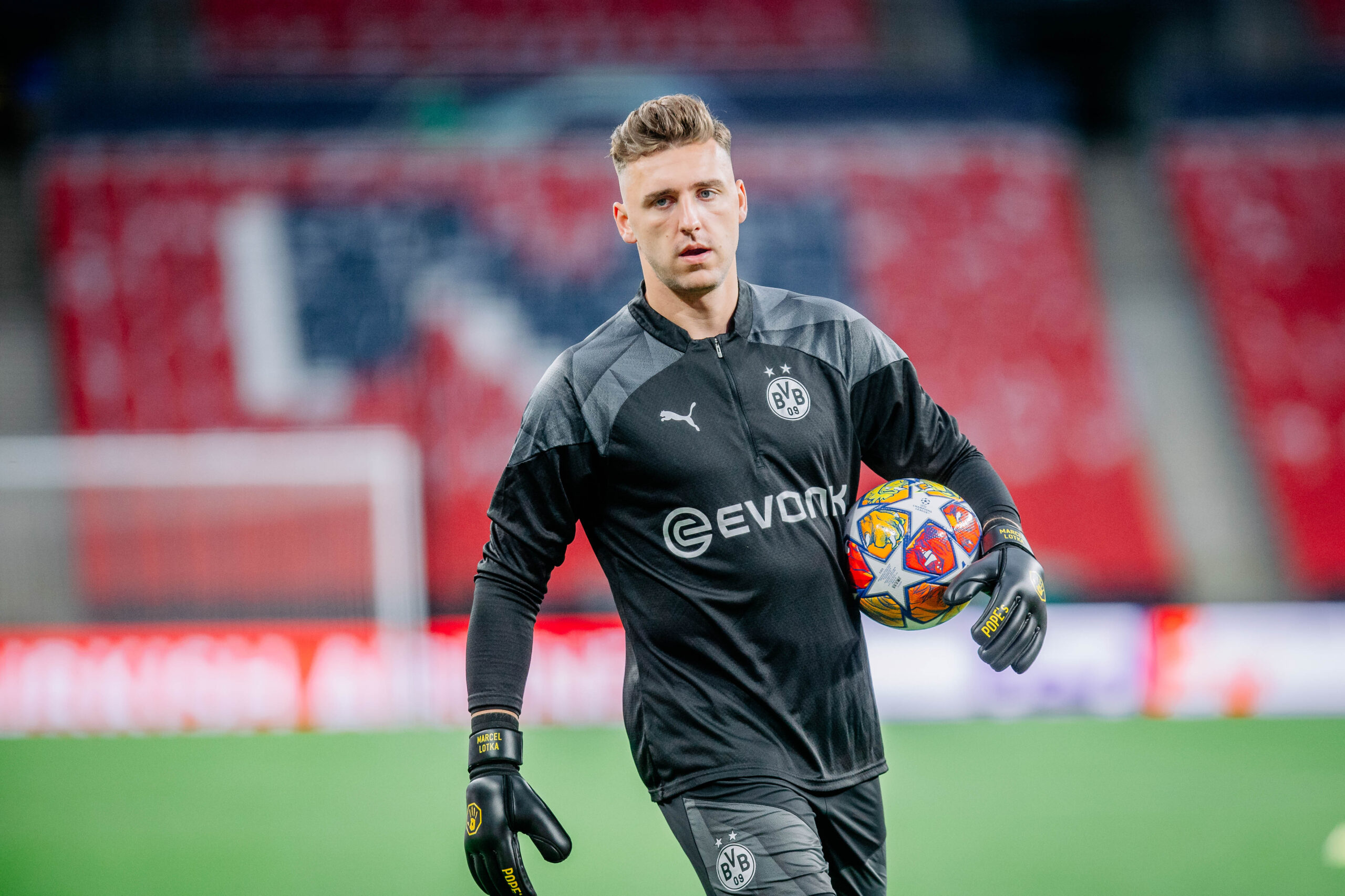 2024.05.31 Londyn
Final ligi mistrzow, trening, training session, Borussia Dortmund, Wembley, London
Trening Borussi Dortmund przed finalem Ligi Mistrzow
N/z Marcel Lotka
Foto Mateusz Porzucek PressFocus

2024.05.31 Londyn
Borussia Dortmund training before UEFA Champions League final
Trening Borussi Dortmund przed finalem Ligi Mistrzow
Marcel Lotka
Credit: Mateusz Porzucek PressFocus