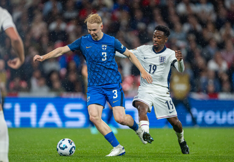 (240911) -- LONDON, Sept. 11, 2024 (Xinhua) -- Matti Peltola (L) of Finland is challenged by Angel Gomes of England during the UEFA Nations League Group B2 match between England and Finland in London, Britain, Sept. 10, 2024. (Xinhua)

2024.09.10 Londyn
pilka nozna , UEFA Liga Narodow
Anglia - Finlandia
Foto Li Ying/Xinhua/PressFocus

!!! POLAND ONLY !!!