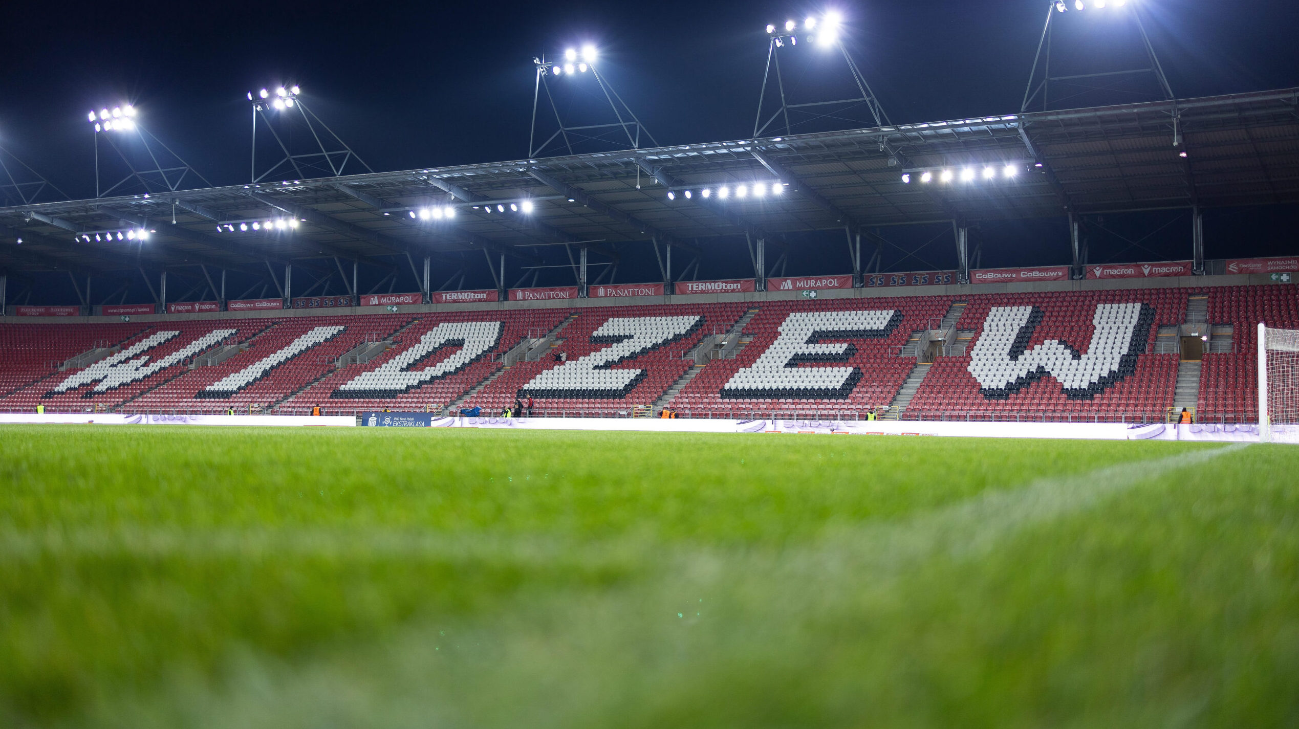 2024.10.04 Lodz pilka nozna PKO Ekstraklasa sezon 2024/2025 Widzew Lodz - Korona Kielce N/z Stadion Foto Dawid Figura / PressFocus 

2024.10.04 Lodz Football - Polish PKO Ekstraklasa season 2024/2025 Widzew Lodz - Korona Kielce Stadium Credit: Dawid Figura / PressFocus