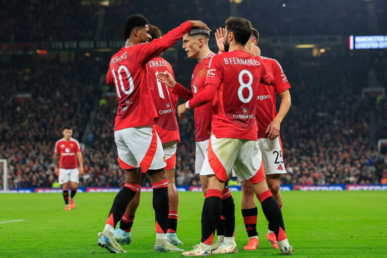 Manchester United, ManU v Leicester City EFL Cup 30/10/2024. Alejandro Garnacho 17 of Manchester United celebrates scoring to make it 2-0 during the EFL Cup match between Manchester United and Leicester City at Old Trafford, Manchester, England on 30 October 2024. Manchester Old Trafford Greater Manchester England Editorial use only DataCo restrictions apply See www.football-dataco.com , Copyright: xConorxMolloyx PSI-20709-0046
2024.10.30 Manchester
pilka nozna puchar ligi angielskiej
Manchester United - Leicester City
Foto IMAGO/PressFocus

!!! POLAND ONLY !!!