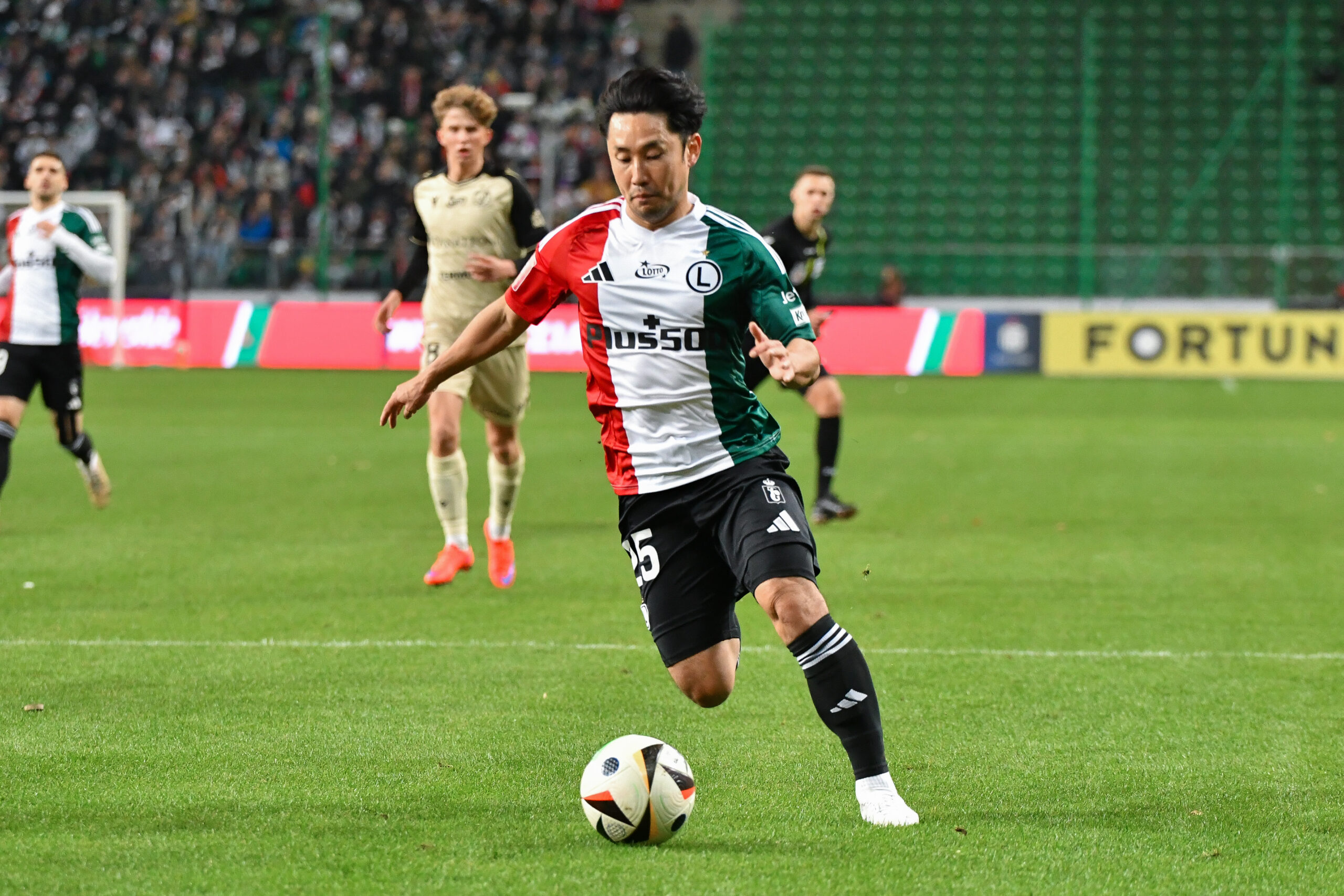 2024.11.03 Warszawa
pilka nozna PKO Ekstraklasa sezon 2024/2025
Legia Warszawa - Widzew Lodz
N/z Ryoya Morishita
Foto Pawel Bejnarowicz / PressFocus

2024.11.03 Warsaw
Football - Polish PKO Ekstraklasa season 2024/2025
Legia Warszawa - Widzew Lodz
Ryoya Morishita
Credit: Pawel Bejnarowicz / PressFocus