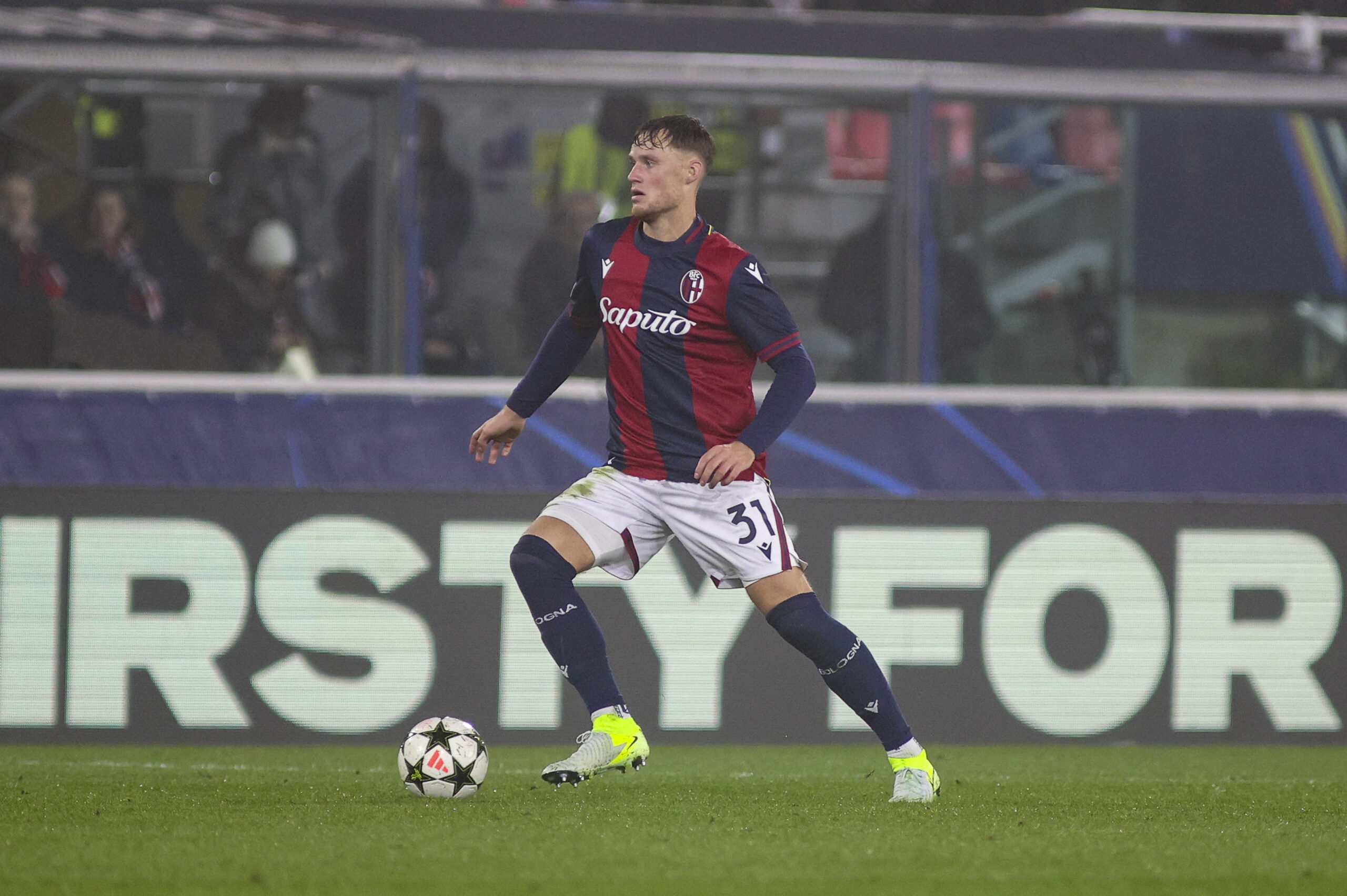 Sam Beukema of Bologna FC play the ball during Bologna BFC vs AS Monaco, 4th round of Chanpions League 2024-25, game at Renato Dall&#039;Ara stadium in Bologna (BO), Italy, on November 05, 2024. (Photo by Davide Casentini/IPA Sport / ipa/IPA/Sipa USA)
2024.11.05 Bolonia
pilka nozna liga mistrzow
Bologna FC - AS Monaco
Foto Davide Casentini/IPA Sport/ipa-agency.net/SIPA USA/PressFocus

!!! POLAND ONLY !!!