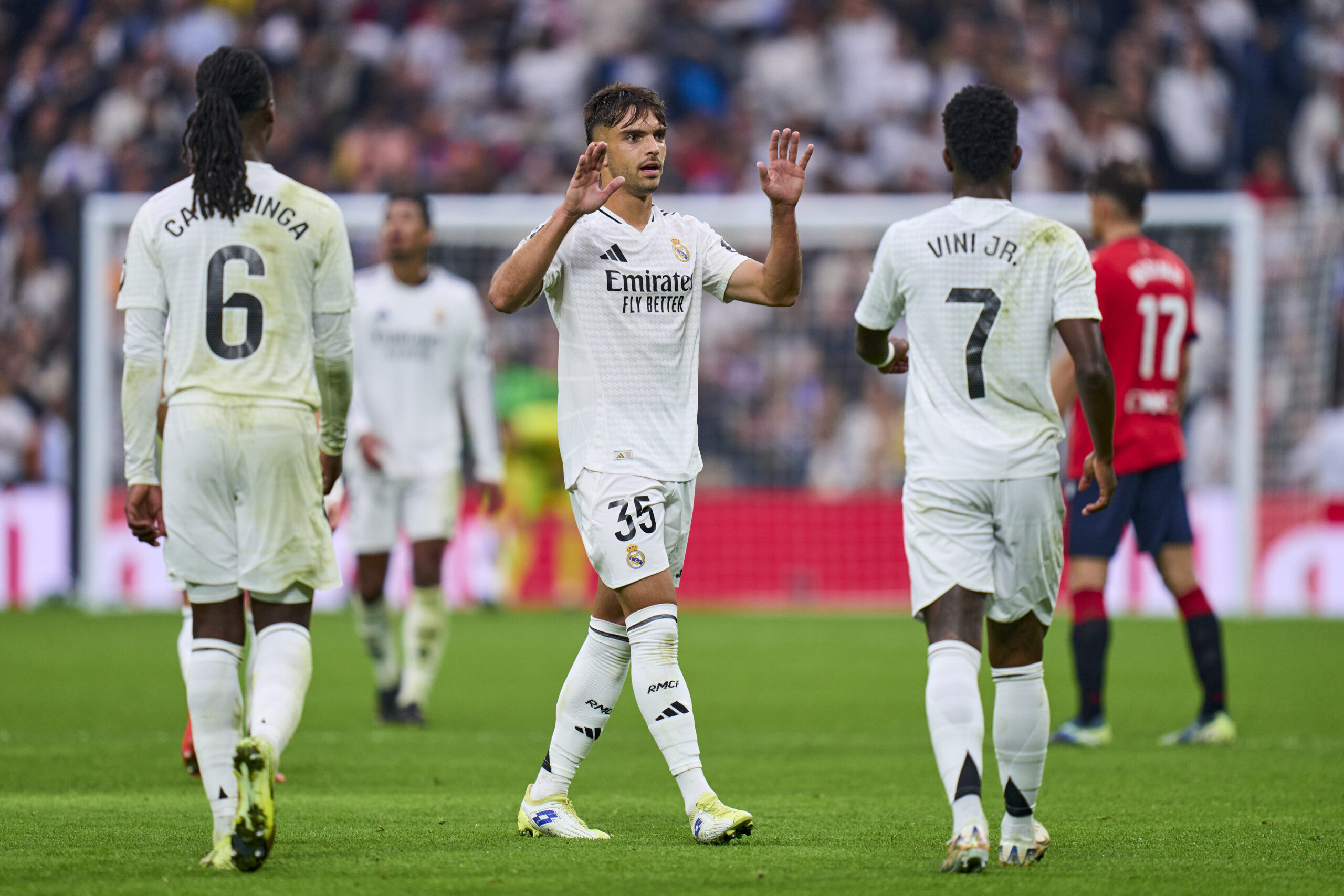 Vinicius Junior and Raul Asencio of Real Madrid CF during the La Liga EA Sports match between Real Madrid CF and CA Osasuna played at Santiago Bernabeu Stadium on November 09, 2024 in Madrid, Spain. (Photo by Cesar Cebolla / PRESSINPHOTO)
2024.11.09 Madryt
pilka nozna liga hiszpanska
Real Madryt - CA Osasuna
Foto pressinphoto/SIPA USA/PressFocus

!!! POLAND ONLY !!!