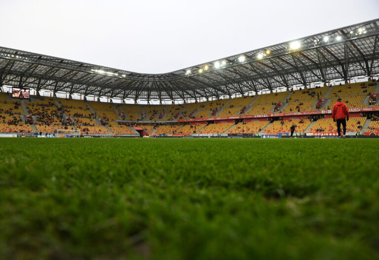 2024.11.10 Bialystok Pilka nozna PKO Ekstraklasa sezon 2024/2025 15. kolejka rozgrywek Jagiellonia Bialystok (zolto-czerwone) - Rakow Czestochowa N/z stadion Chorten Arena murawa Foto Michal Kosc / PressFocus 
2024.11.10 Bialystok Football Polish PKO Ekstraklasa season 2024/2025 Jagiellonia Bialystok - Rakow Czestochowa Credit Michal Kosc / PressFocus