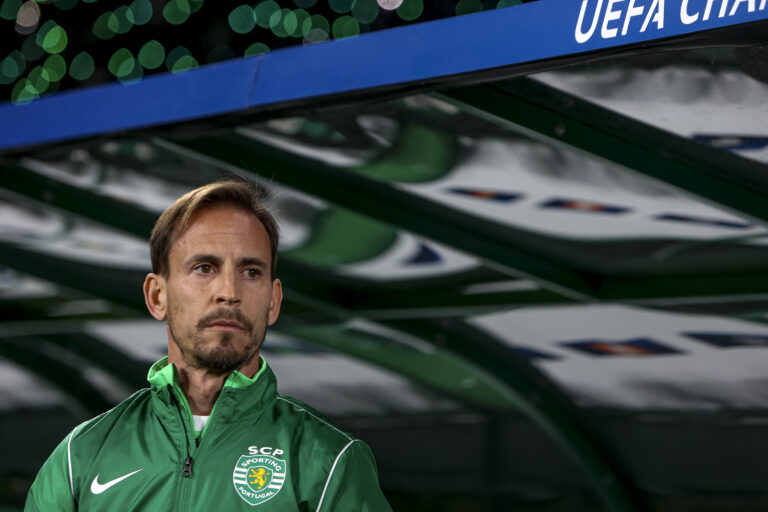 Joao Pereira head coach of Sporting CP during the UEFA Champions League 2024/25 League Phase MD4 match between Sporting Clube de Portugal and Arsenal FC at Estadio Jose Alvalade on November 26, 2024 in Lisbon, Portugal.  UEFA Champions League - Sporting CP vs Arsenal FC (Valter Gouveia/SPP) (Photo by Valter Gouveia/SPP/Sipa USA)
2024.11.26 Lizbona
pilka nozna Liga Mistrzow
Sporting Lizbona - Arsenal Londyn
Foto Valter Gouveia/SPP/SIPA USA/PressFocus

!!! POLAND ONLY !!!