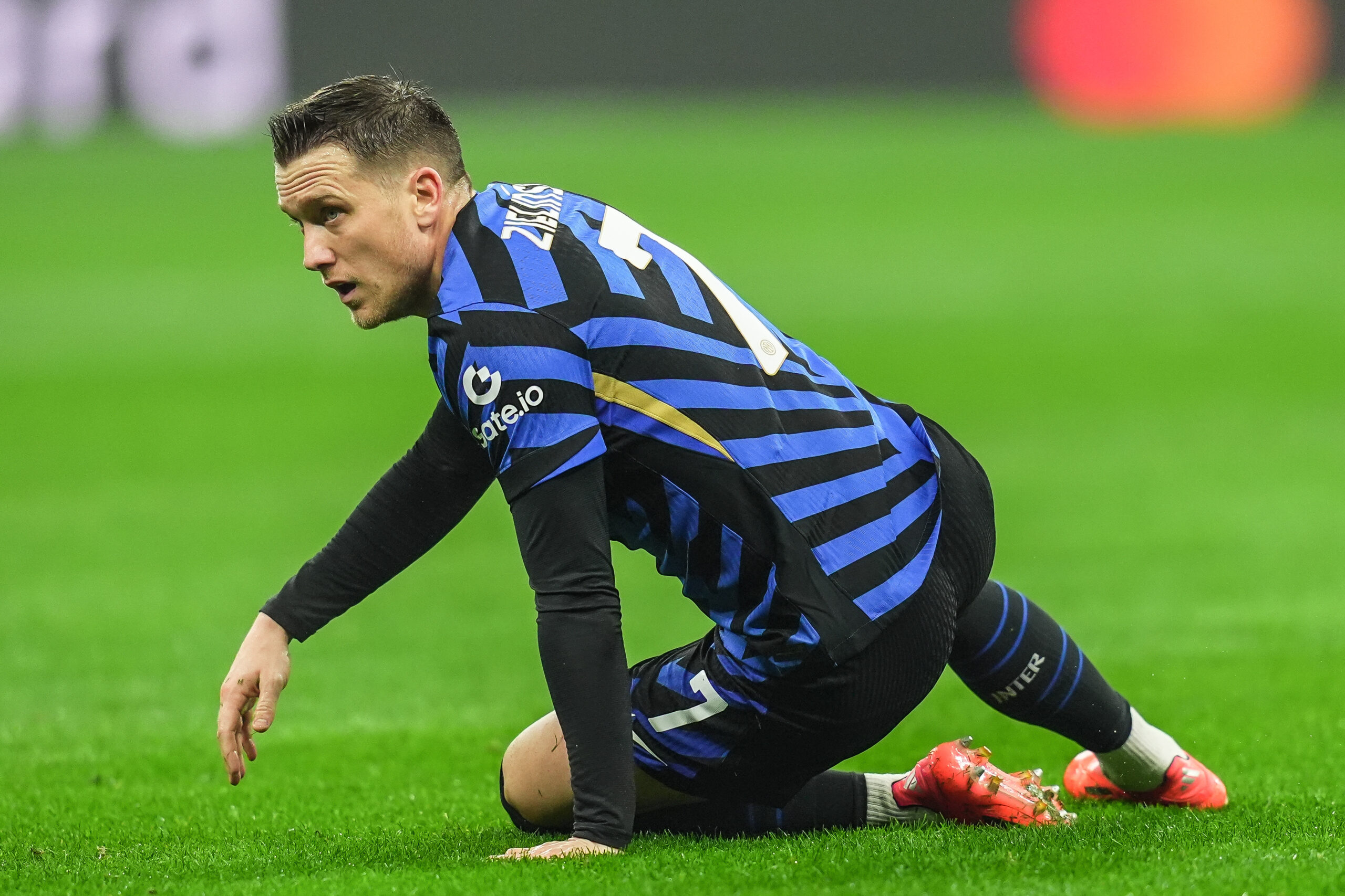 Inter Milan&#039;s Piotr Zielinski during the Uefa Champions League soccer match between Inter and Leipzig  at the San Siro Stadium in Milan, north Italy - Tuesday , November 26 , 2024. Sport - Soccer . (Photo by Spada/LaPresse) (Photo by Spada/LaPresse/Sipa USA)
2024.11.26 Mediolan
pilka nozna Liga Mistrzow
Inter Mediolan - RB Lipsk
Foto Spada/LaPresse/SIPA USA/PressFocus

!!! POLAND ONLY !!!