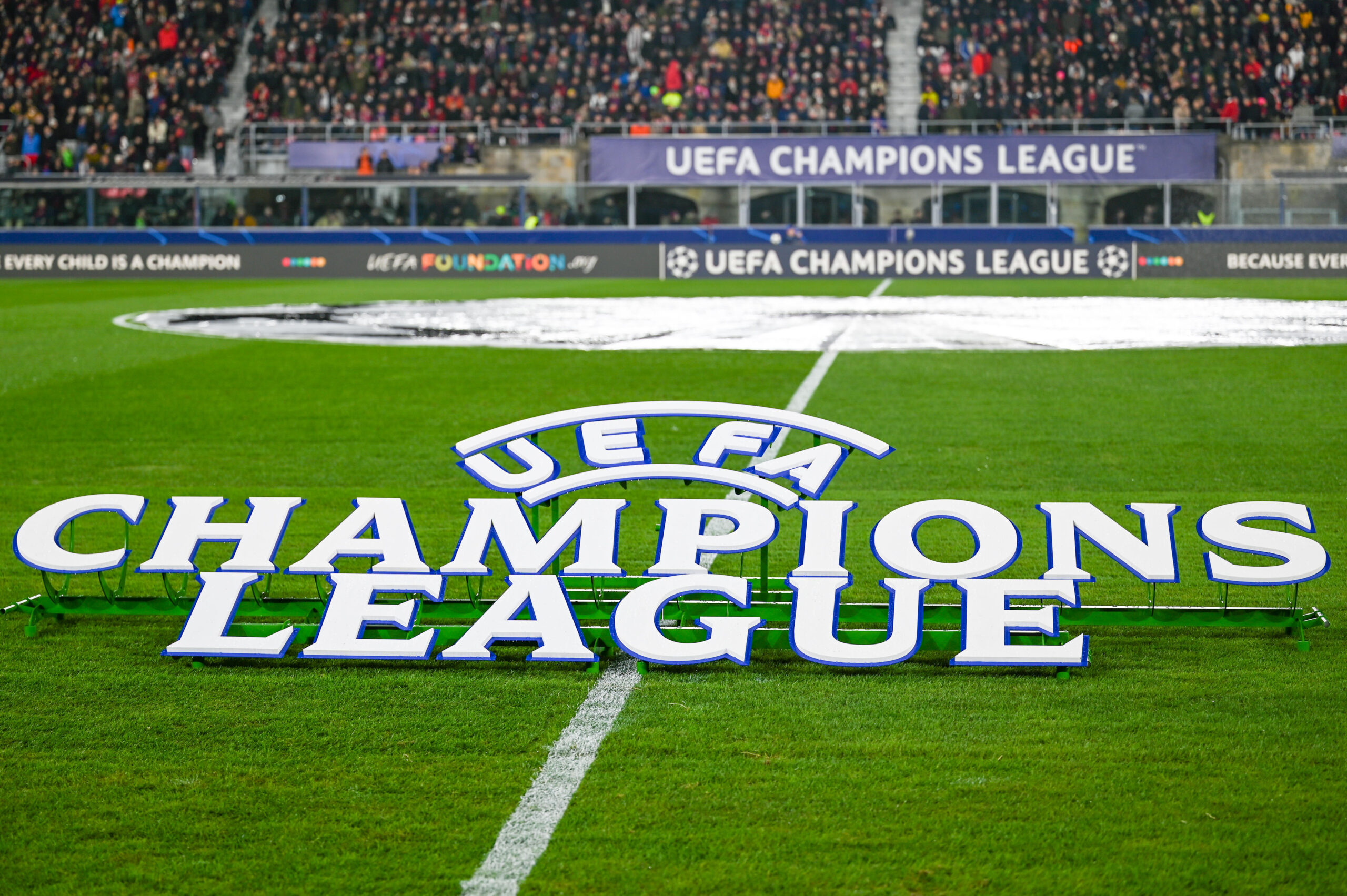 Uefa Champions League official logo  during  Bologna FC vs LOSC Lille, UEFA Champions League football match in Bologna, Italy, November 27 2024 (Photo by Alessio Marini/IPA Sport / ipa-a/IPA/Sipa USA)
2024.11.27 Bolonia
pilka nozna liga mistrzow
Bologna FC - Lille OSC
Foto Alessio Marini/IPA Sport/ipa-agency.net/SIPA USA/PressFocus

!!! POLAND ONLY !!!