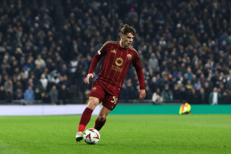 London, England, November 28th 2024: Nicola Zalewski (59 AS Roma) during the UEFA Europa League game between Tottenham Hotspur and AS Roma at Tottenham Hotspur Stadium in London, England  (Alexander Canillas/SPP) (Photo by Alexander Canillas/SPP/Sipa USA)
2024.11.28 Londyn
pilka nozna liga Europy
Tottenham Hotspur - AS Roma
Foto Claire Jeffrey/SPP/SIPA USA/PressFocus

!!! POLAND ONLY !!!