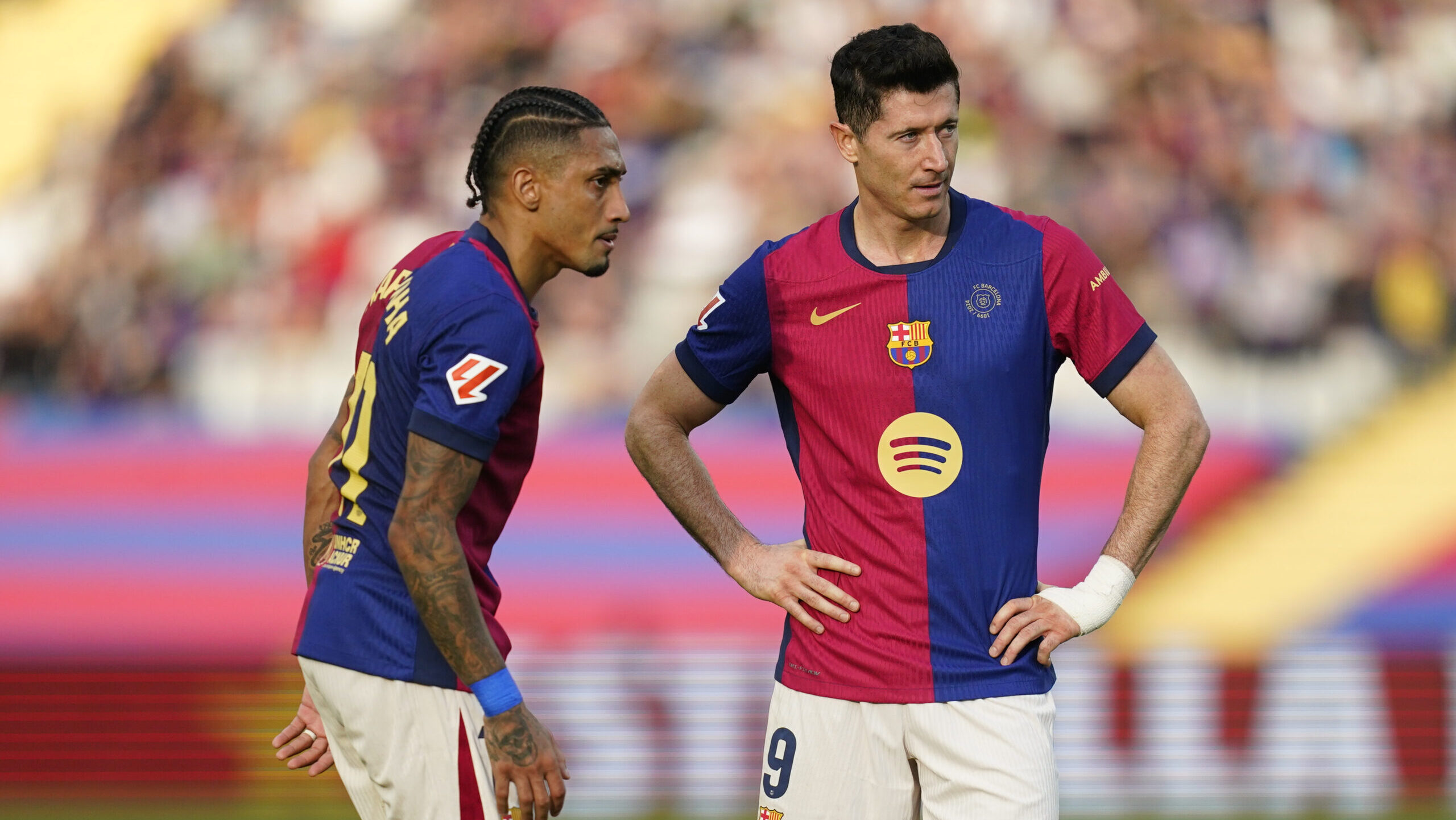 Robert Lewandowski and Raphael Dias Belloli Raphinha of FC Barcelona during the La Liga EA Sports match between FC Barcelona and Las Palmas played at Lluis Companys Stadium on November 30, 2024 in Barcelona, Spain. (Photo by Sergio Ruiz / Imago)  (Photo by pressinphoto/Sipa USA)
2024.11.30 Barcelona
pilka nozna liga hiszpanska
FC Barcelona - UD Las Palmas
Foto Sergio Ruiz/Imago/PRESSINPHOTO/SIPA USA/PressFocus

!!! POLAND ONLY !!!