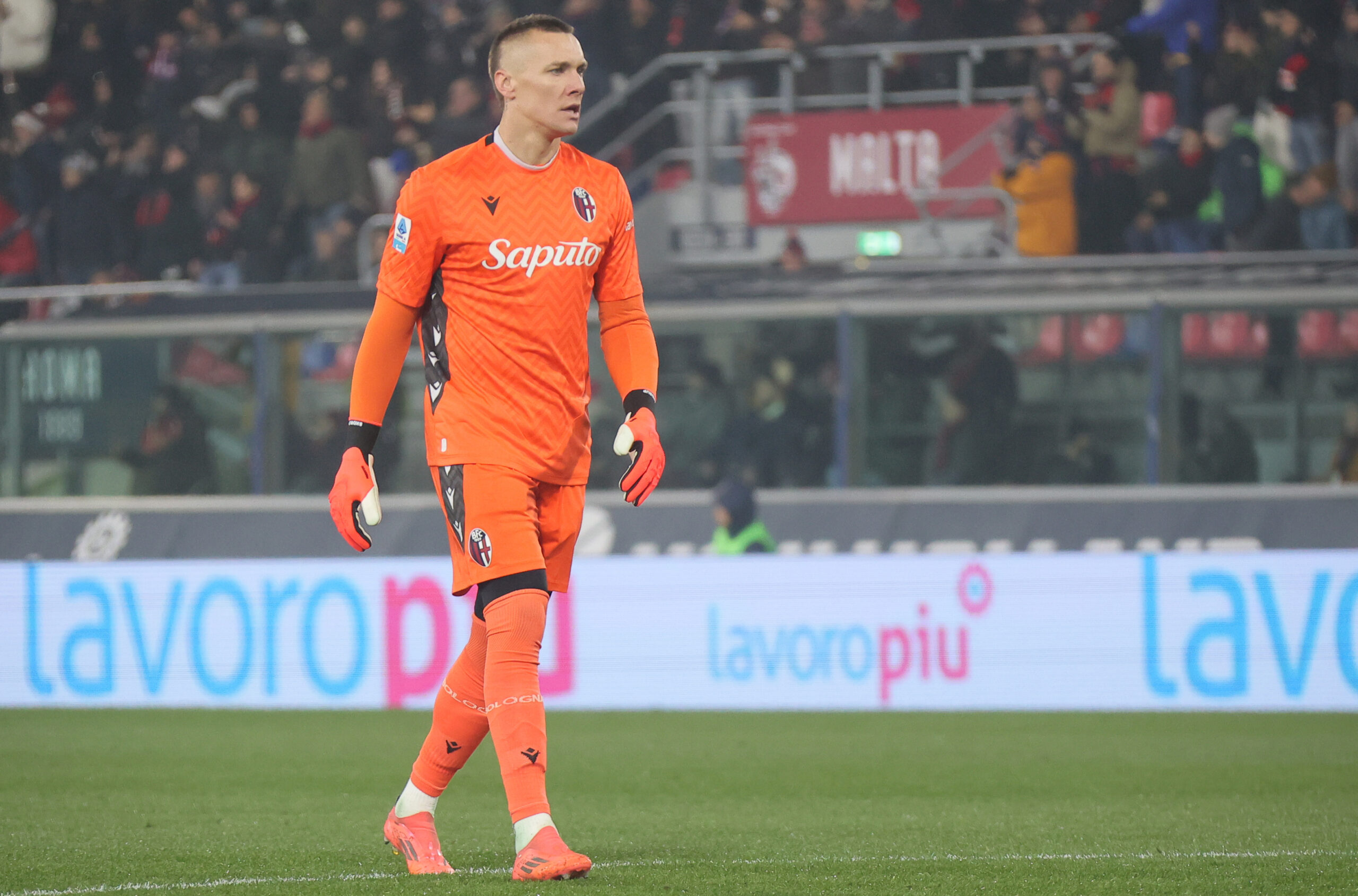 Bologna&#039;s goalkeeper Lukasz Skorupski during the Italian Enilive Serie A soccer match between Bologna f.c. and Venezia at the Dall??Ara Stadium, Bologna, November 30, 2024 - photo CORRISP_BOL (Photo by Corrispondente Bologna/IPA Sport/IPA/Sipa USA)
2024.11.30 Bolonia
pilka nozna liga wloska
Bologna FC - Venezia FC
Foto Corrispondente Bologna/IPA Sport/ipa-agency.net/SIPA USA/PressFocus

!!! POLAND ONLY !!!